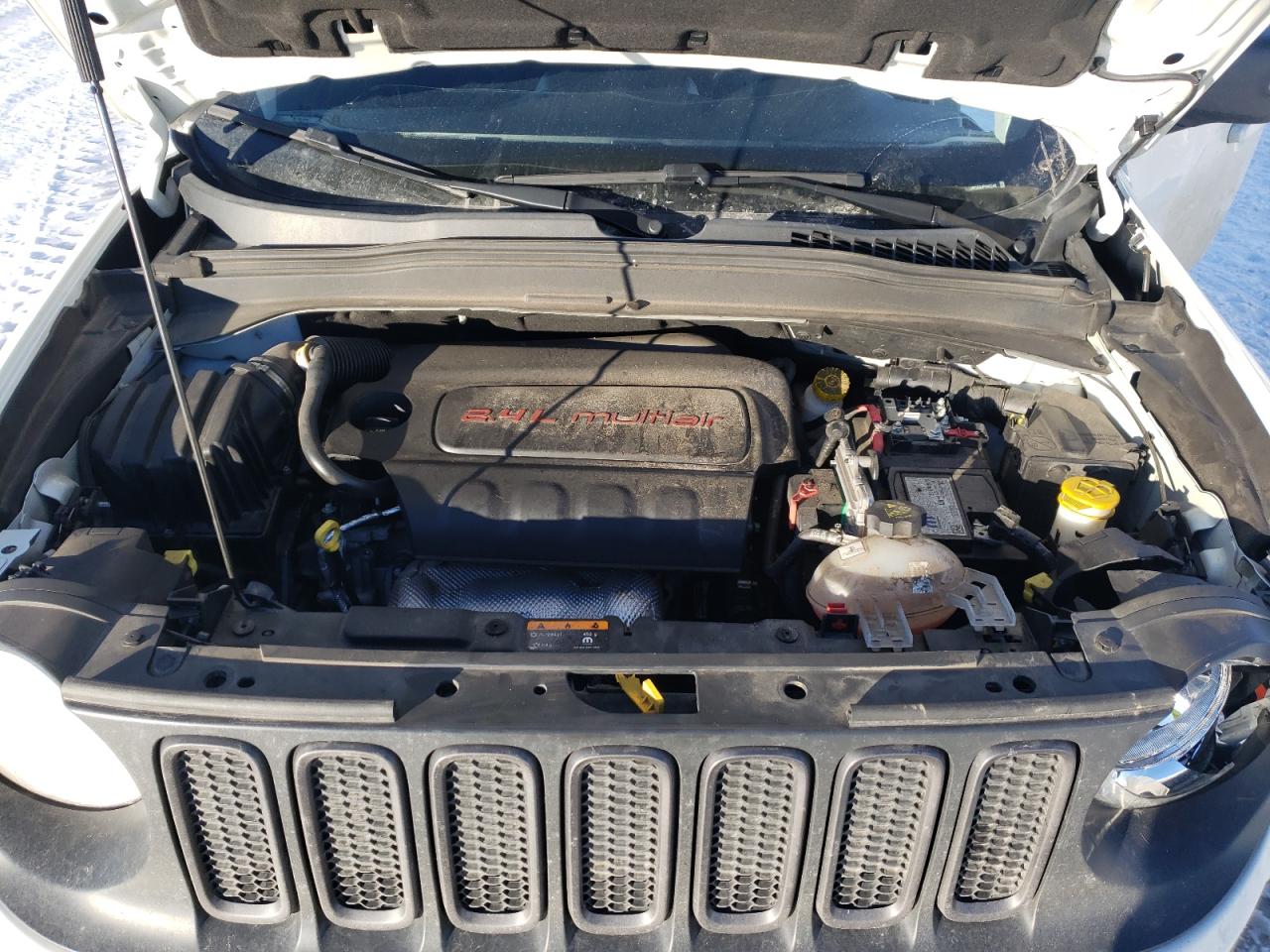 Photo 7 from auction – 2018 JEEP RENEGADE T with VIN ZACCJBCB9JPH42248