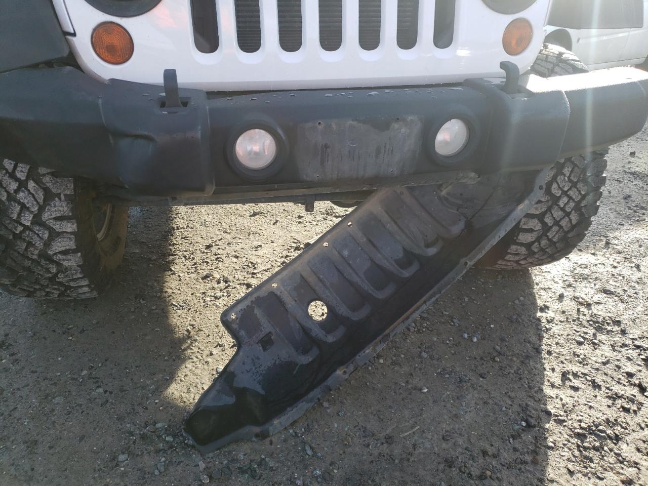 Photo 9 from auction – 2013 JEEP WRANGLER U with VIN 1C4BJWFGXDL597885