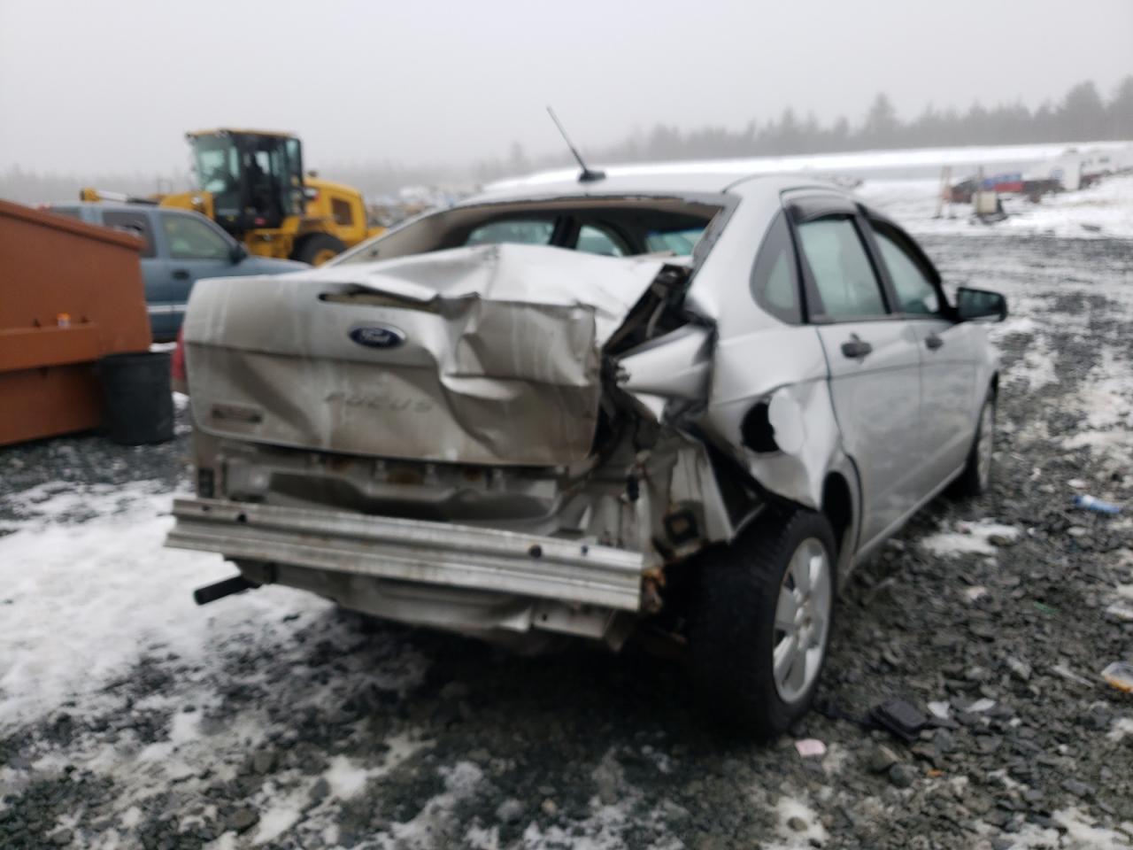 Photo 9 from auction – 2010 FORD FOCUS S with VIN 1FAHP3EN9AW215739
