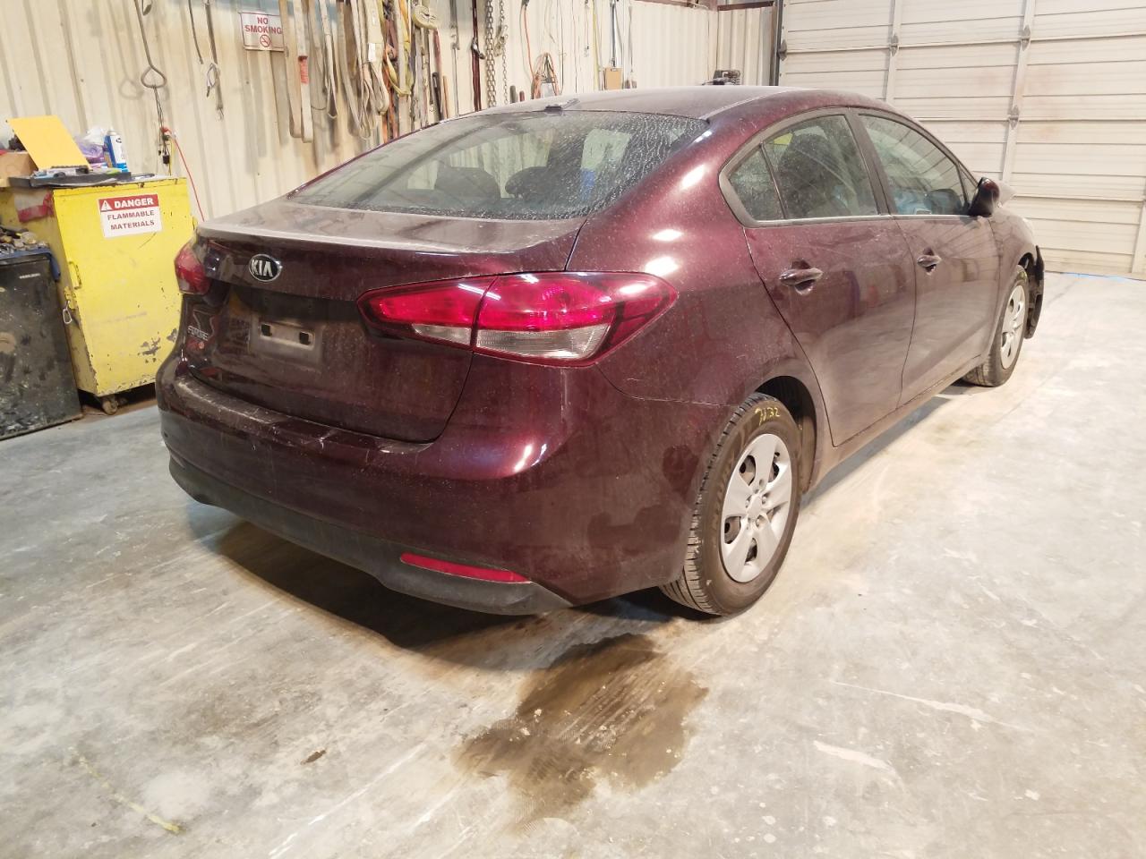 Photo 4 from auction – 2018 KIA FORTE LX with VIN 3KPFK4A75JE190023