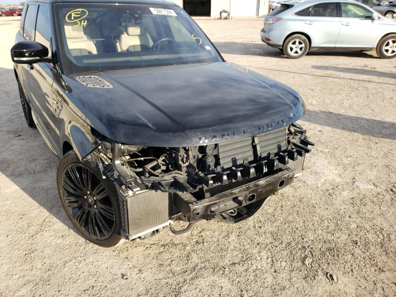 Photo 9 from auction – 2018 LAND ROVER RANGE ROVE with VIN SALWV2SV9JA402765