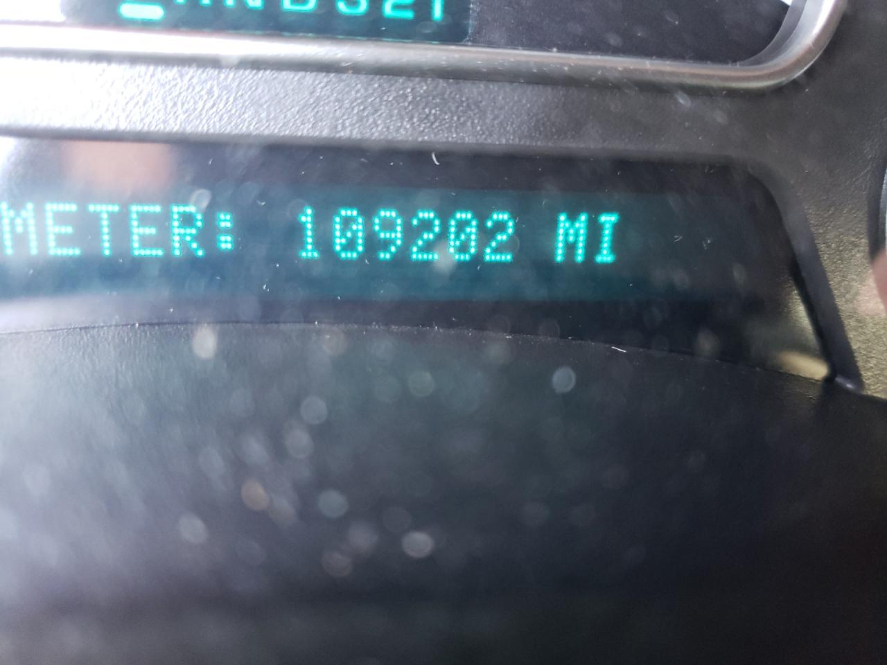 Photo 8 from auction – 2004 GMC ENVOY with VIN 1GKDT13S742326579
