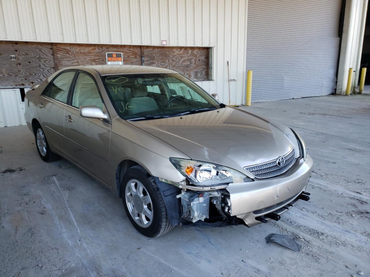 Photo 1 from auction – 2002 TOYOTA CAMRY LE with VIN JTDBE32K620099419