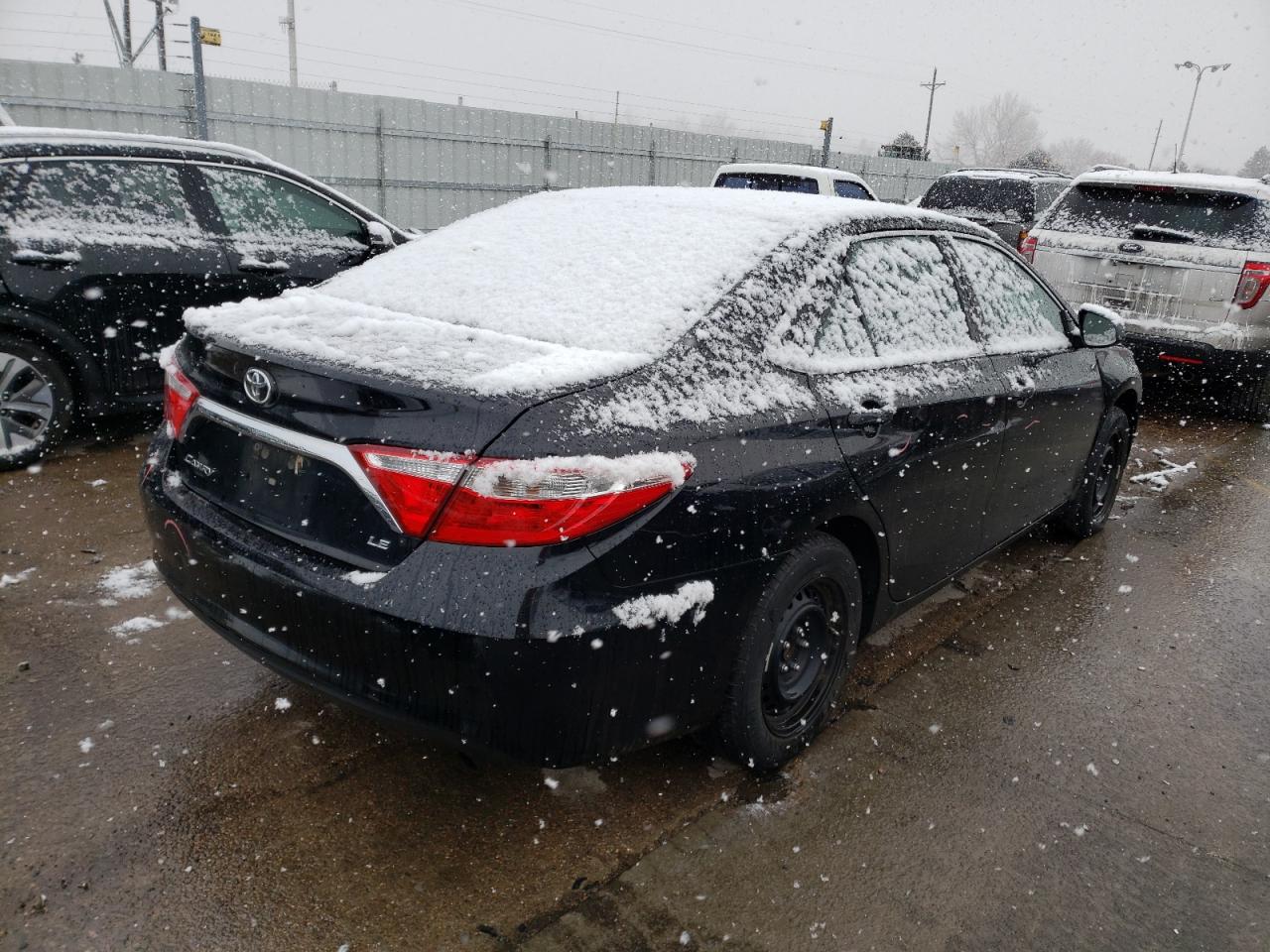 Photo 4 from auction – 2017 TOYOTA CAMRY LE with VIN 4T1BF1FK4HU785211