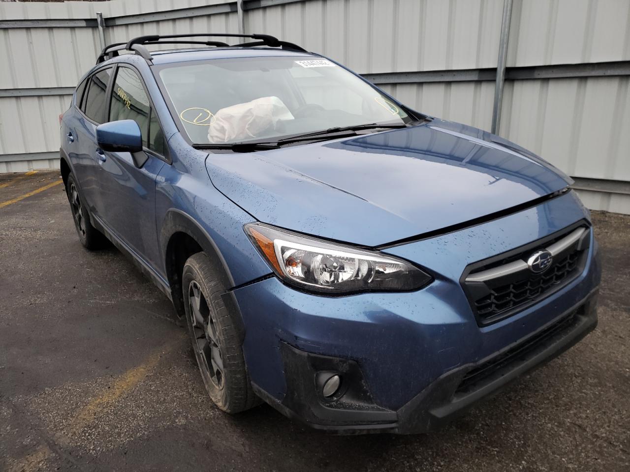 SUBARU CROSSTREK 2019 with VIN JF2GTACCXK8300555 - Photo from auction