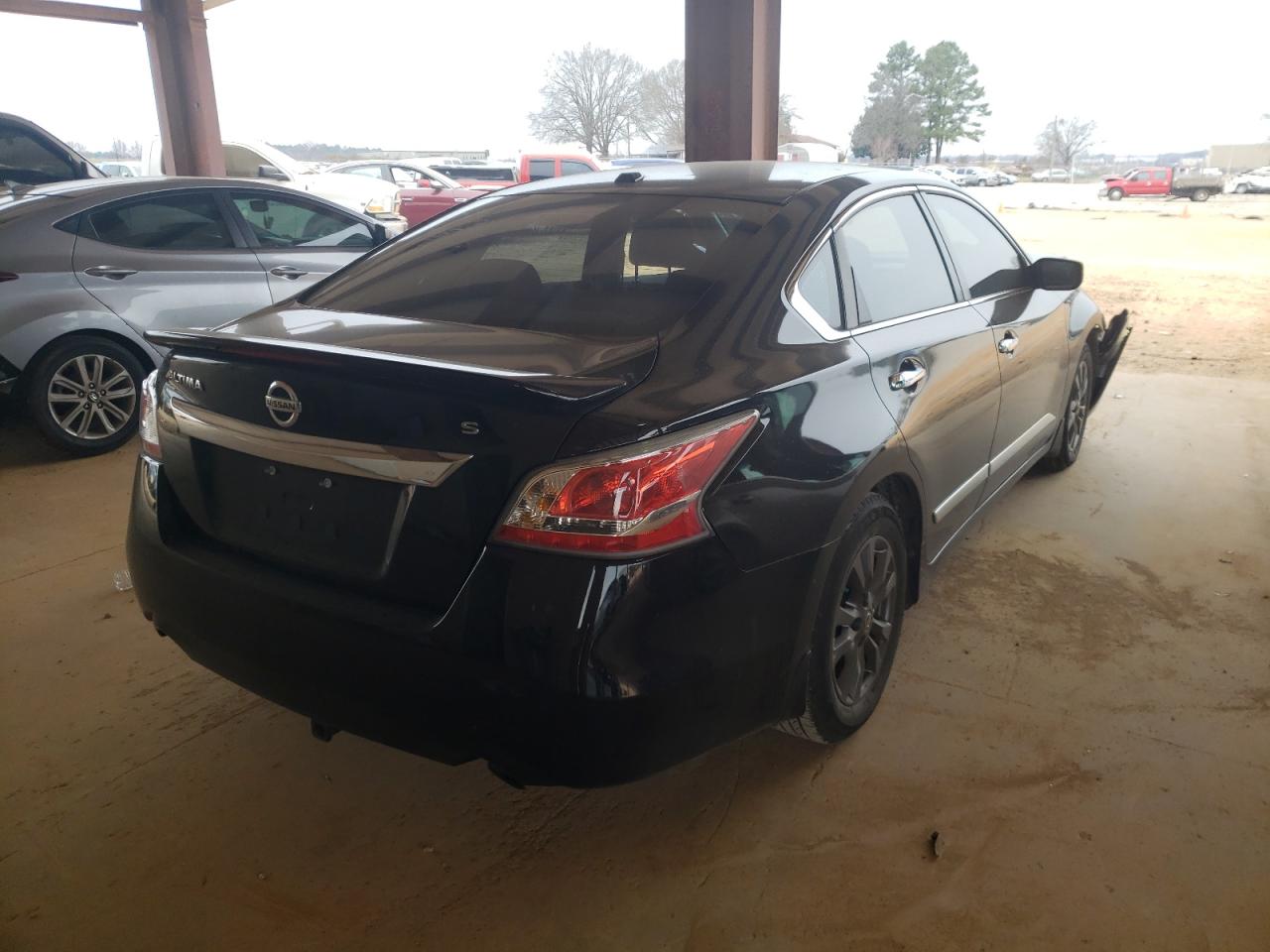 Photo 4 from auction – 2015 NISSAN ALTIMA 2.5 with VIN 1N4AL3AP0FC419715