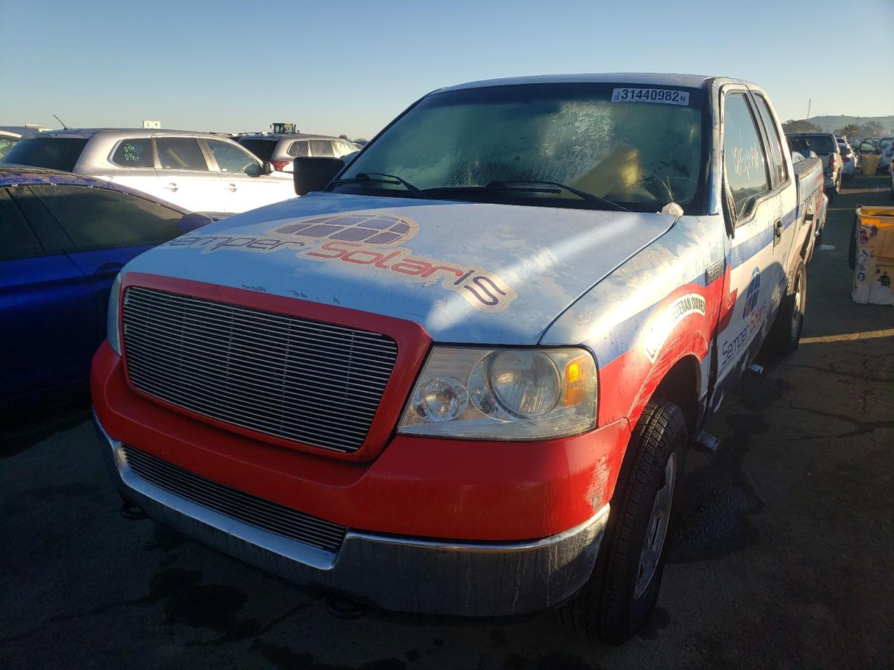 Photo 2 from auction – 2005 FORD F150 with VIN 1FTPX145X5FA89523