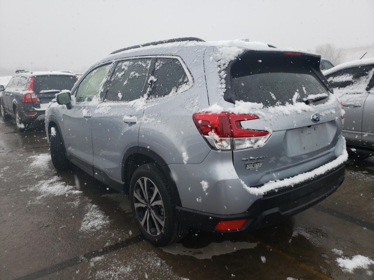 Photo 3 from auction – 2021 SUBARU FORESTER L with VIN JF2SKAUC1MH411333