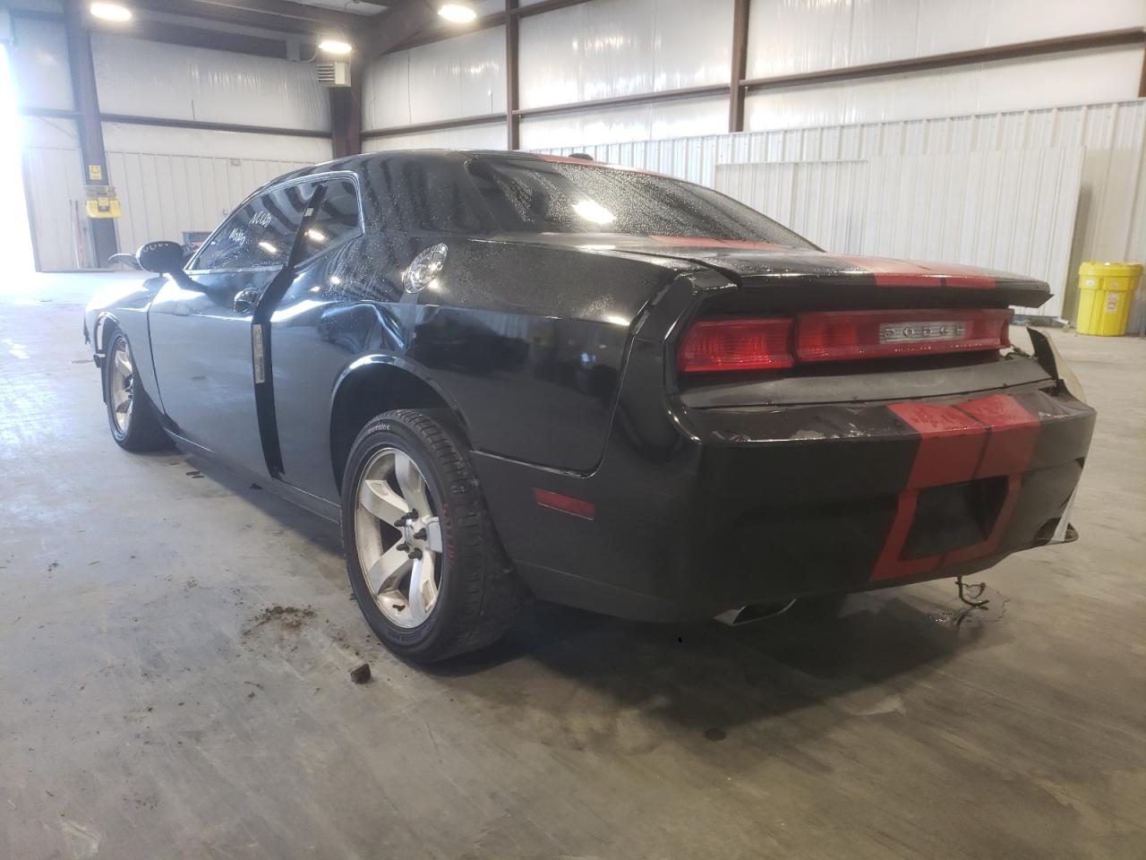 Photo 3 from auction – 2012 DODGE CHALLENGER with VIN 2C3CDYAG5CH293670