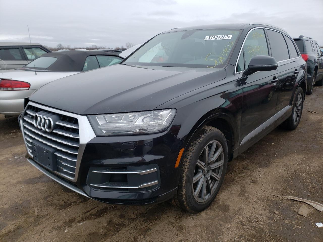 Photo 2 from auction – 2018 AUDI Q7 PREMIUM with VIN WA1LAAF75JD003274