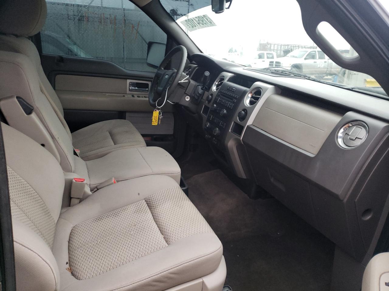 Photo 5 from auction – 2010 FORD F150 SUPER with VIN 1FTEX1E89AFC83115