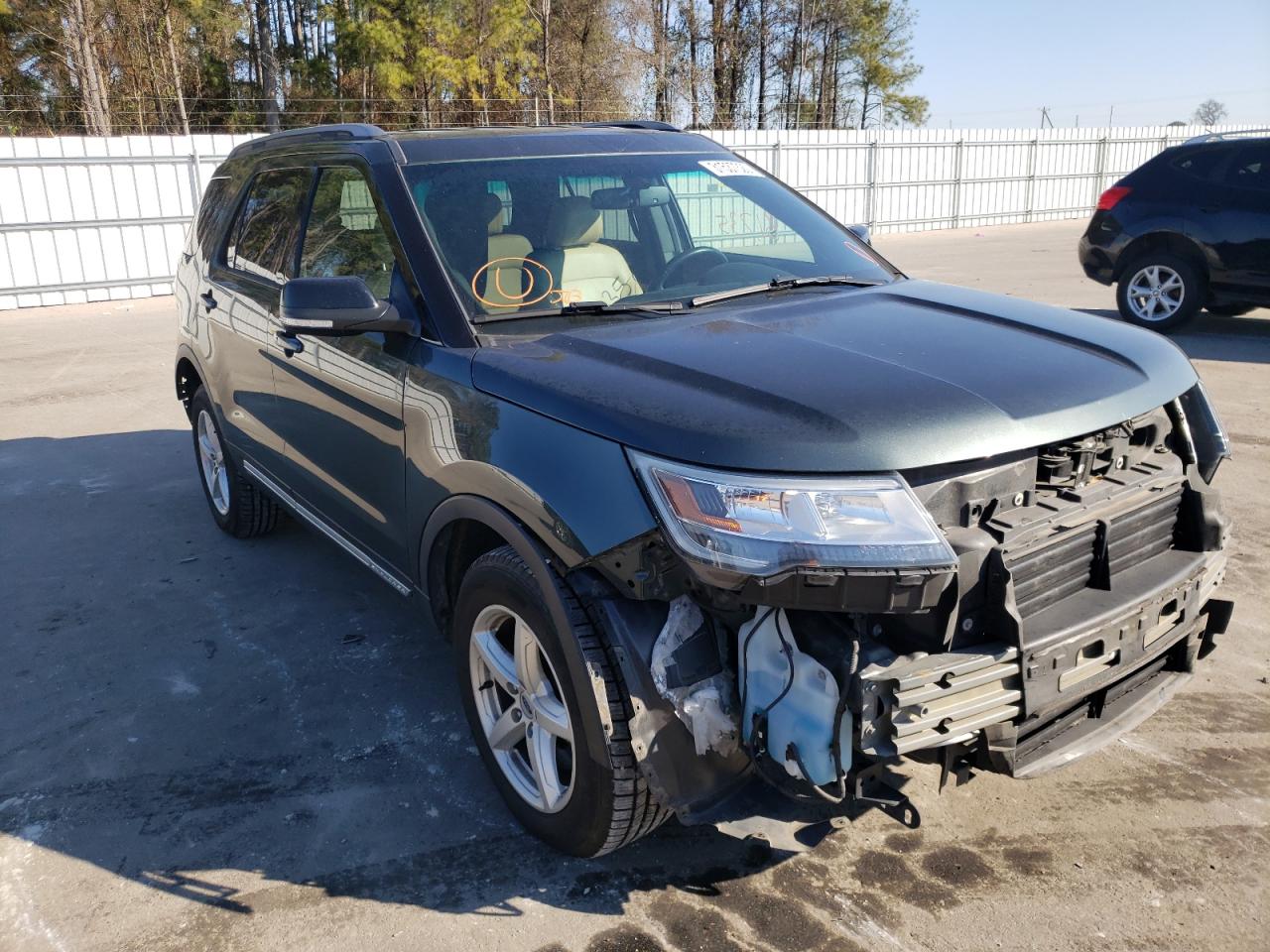 FORD EXPLORER X 2016 with VIN 1FM5K8D88GGC38402 - Photo from auction