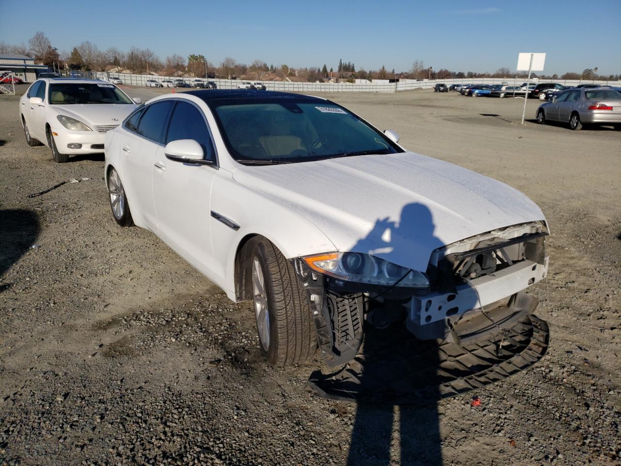 JAGUAR XJ 2011 with VIN SAJWA1CB4BLV21641 - Photo from auction