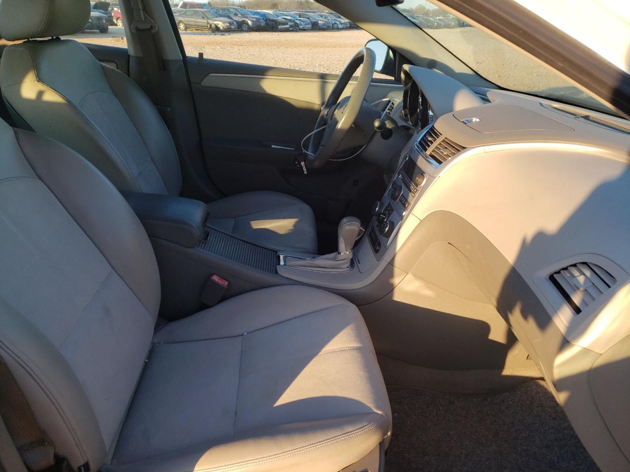 Photo 5 from auction – 2011 CHEVROLET MALIBU 2LT with VIN 1G1ZD5E71BF394986