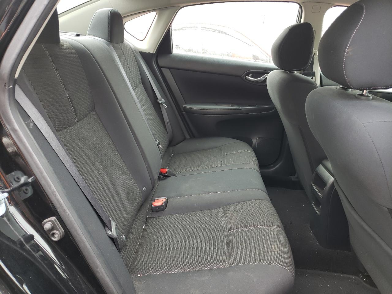 Photo 6 from auction – 2016 NISSAN SENTRA S with VIN 3N1AB7AP9GY324666