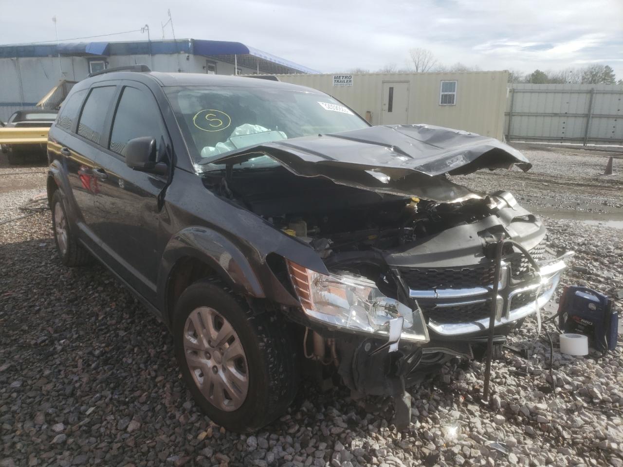 DODGE JOURNEY SE 2018 with VIN 3C4PDCAB3JT506608 - Photo from auction