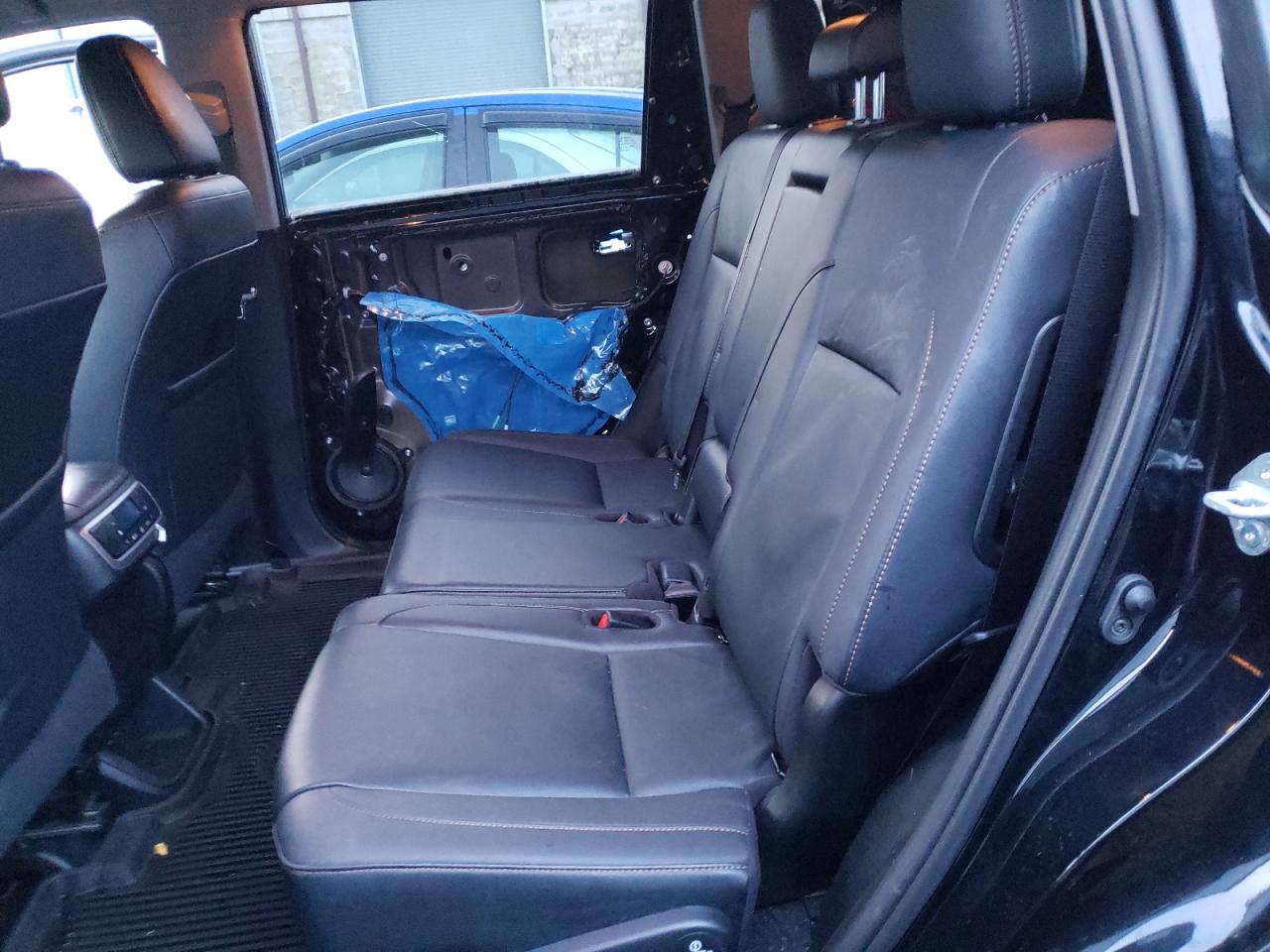 Photo 6 from auction – 2019 TOYOTA HIGHLANDER with VIN 5TDJZRFHXKS619989