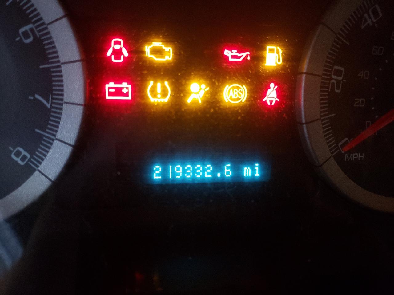 Photo 8 from auction – 2008 FORD ESCAPE LIM with VIN 1FMCU94198KD42082
