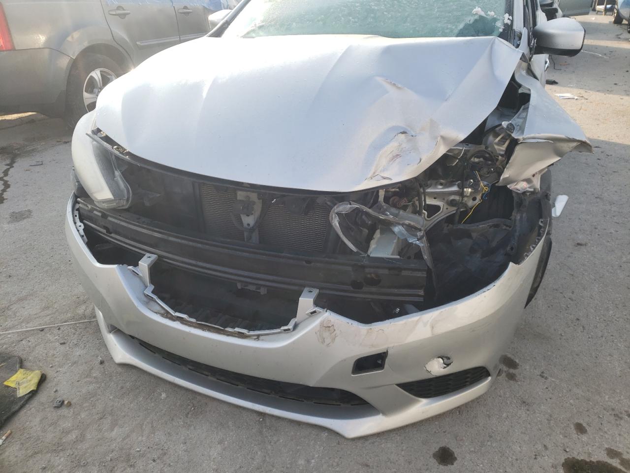 Photo 9 from auction – 2018 NISSAN SENTRA S with VIN 3N1AB7AP1JY252417