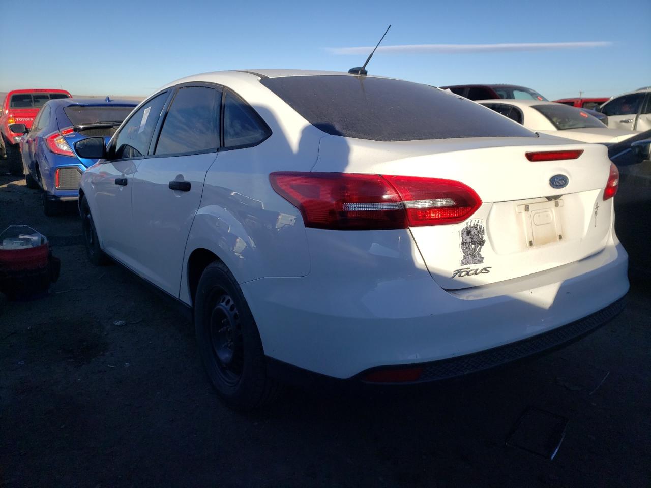 Photo 3 from auction – 2017 FORD FOCUS S with VIN 1FADP3E2XHL325361