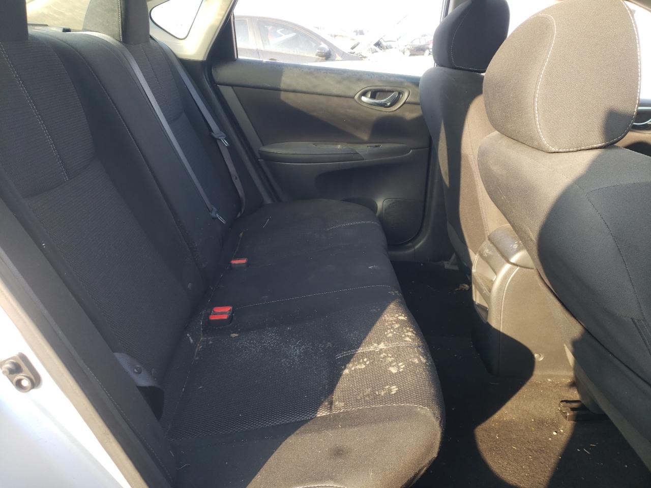 Photo 6 from auction – 2018 NISSAN SENTRA S with VIN 3N1AB7AP1JY252417