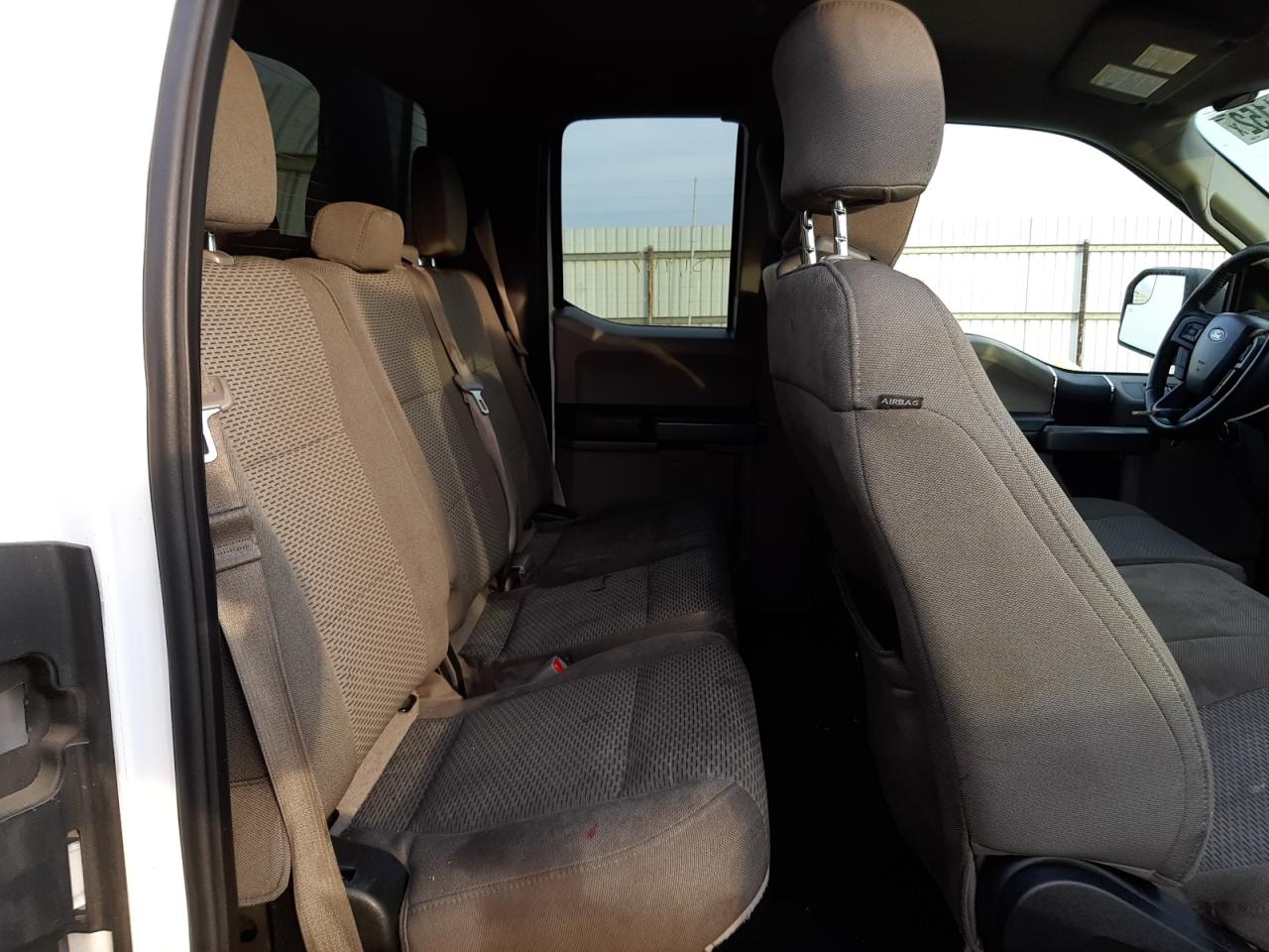 Photo 6 from auction – 2017 FORD F150 SUPER with VIN 1FTEX1CF4HKC64328