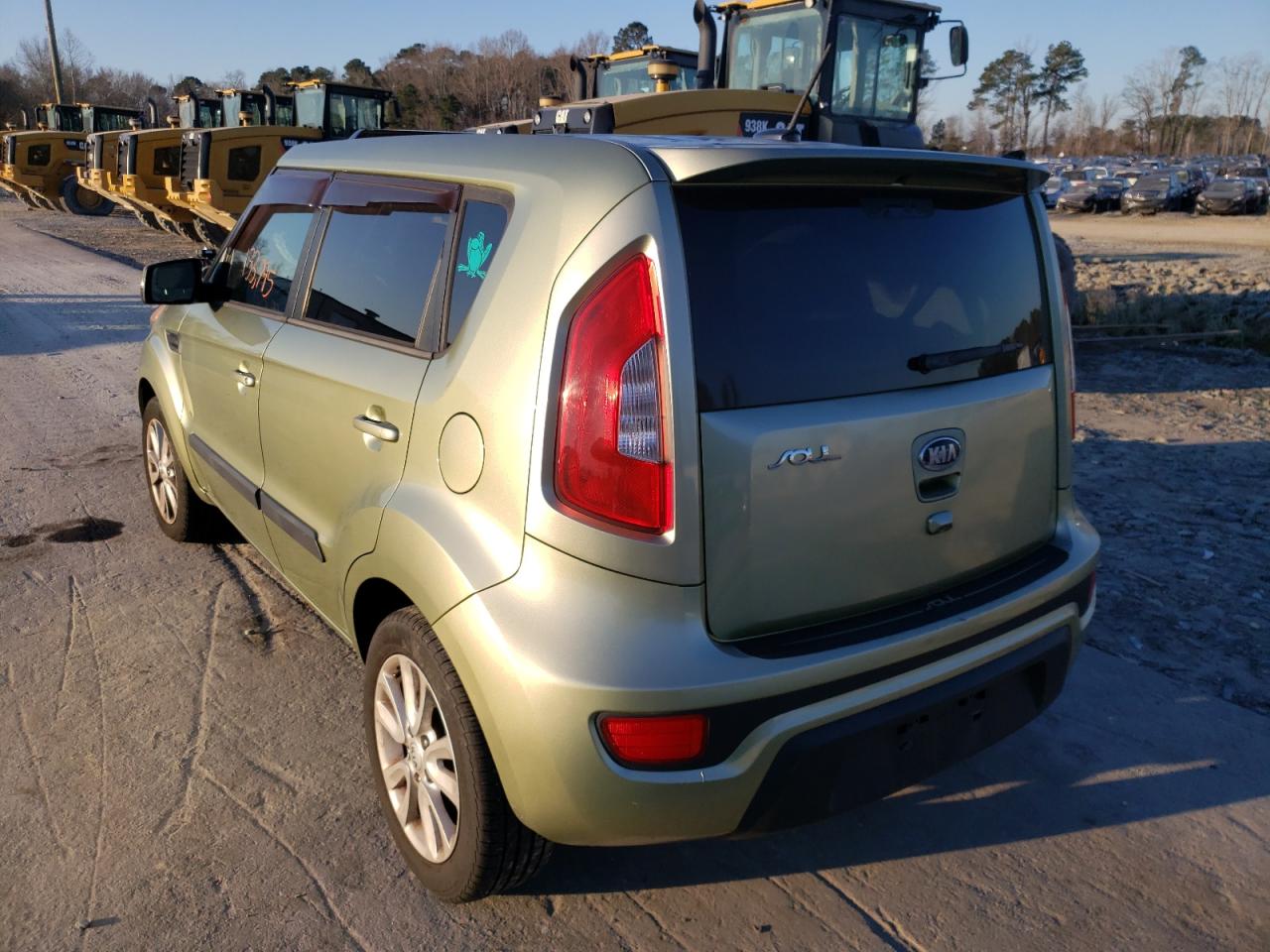 Photo 3 from auction – 2013 KIA SOUL + with VIN KNDJT2A60D7518889