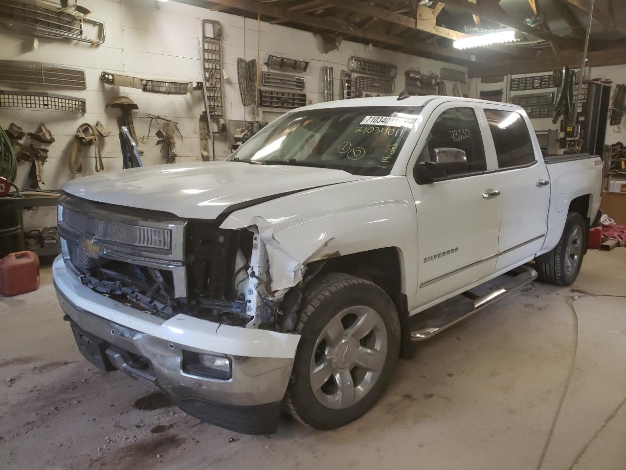 Photo 2 from auction – 2014 CHEVROLET SILVERADO with VIN 3GCUKSEC6EG232146