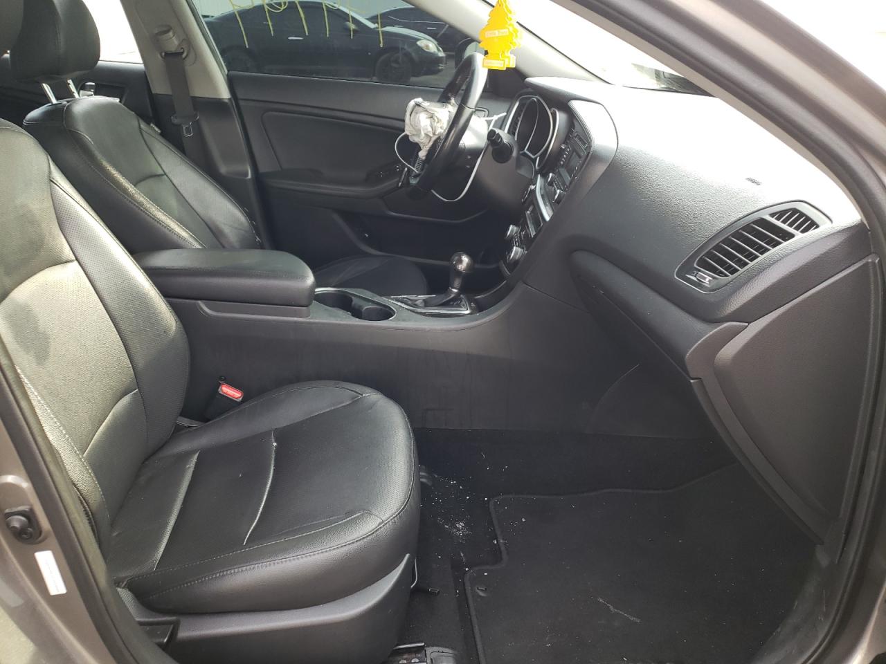 Photo 5 from auction – 2015 KIA OPTIMA EX with VIN 5XXGN4A72FG514586
