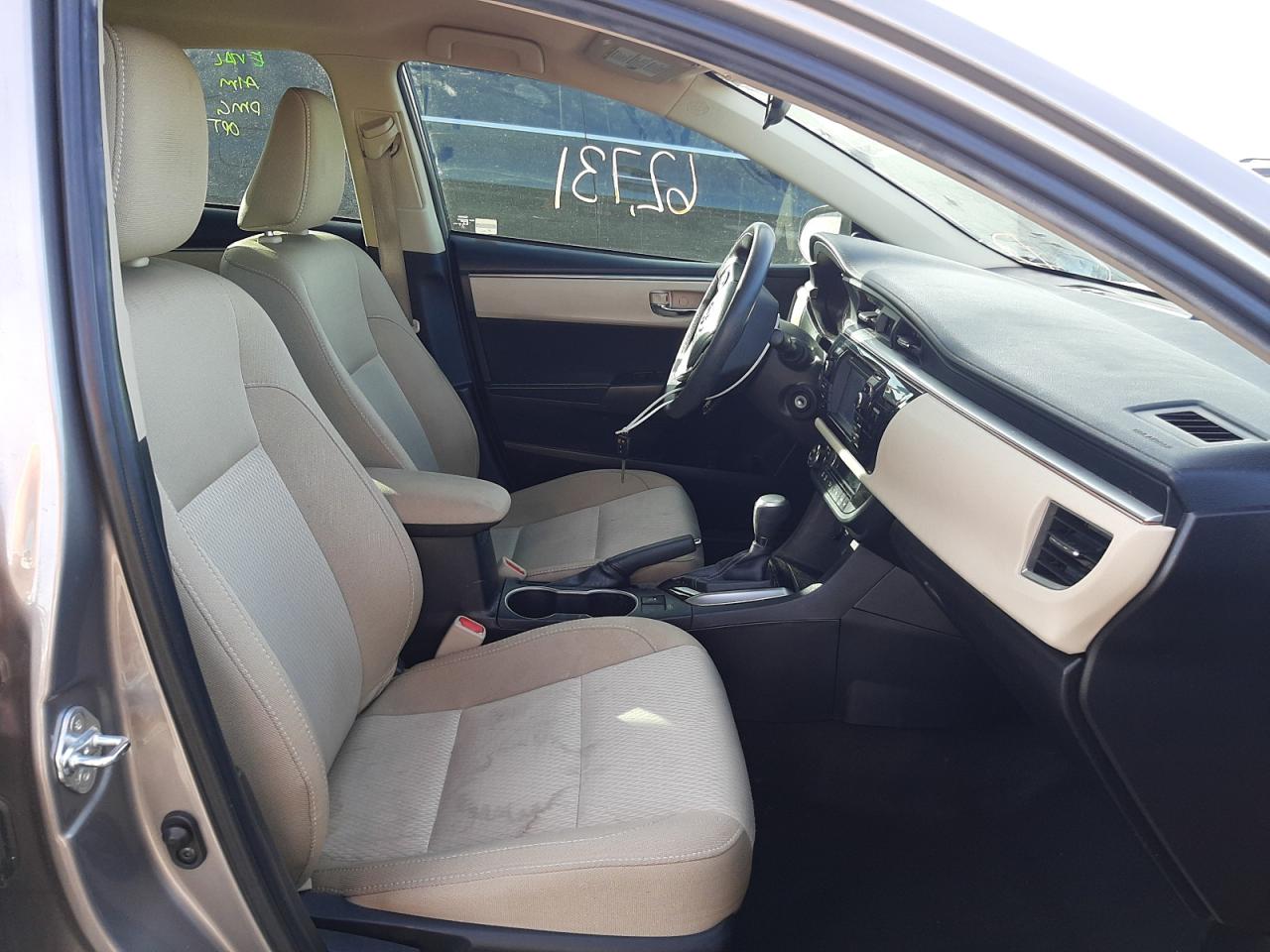 Photo 5 from auction – 2016 TOYOTA COROLLA L with VIN 2T1BURHE3GC588266
