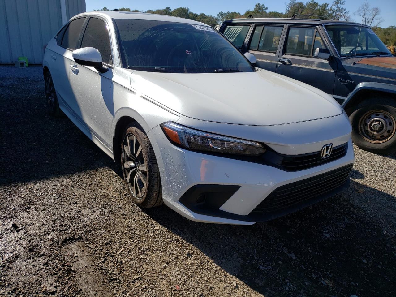 HONDA CIVIC EX 2022 with VIN JHMFE1F73NX004711 - Photo from auction