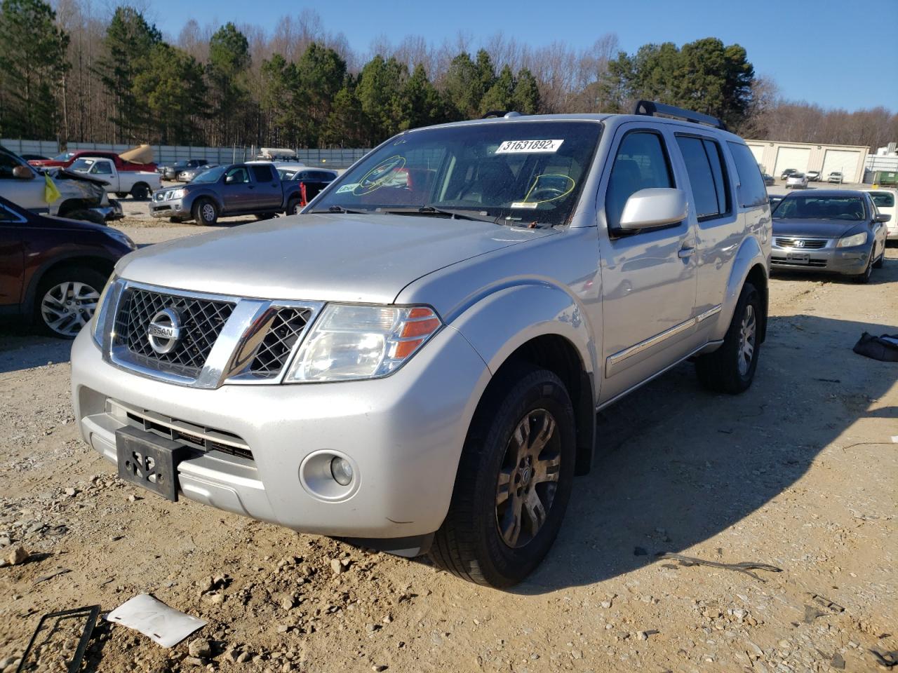 Photo 2 from auction – 2012 NISSAN PATHFINDER with VIN 5N1AR1NB5CC600814
