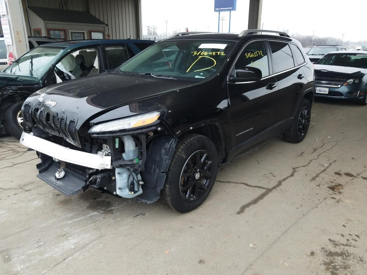 Photo 2 from auction – 2016 JEEP CHEROKEE L with VIN 1C4PJMCB3GW372519