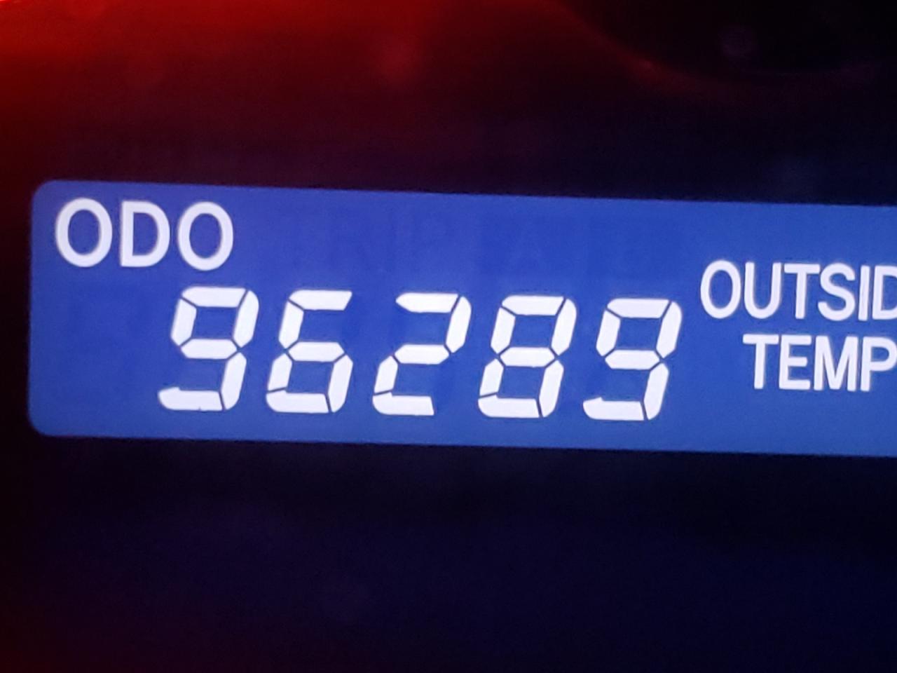Photo 8 from auction – 2010 TOYOTA CAMRY with VIN 4T4BF3EK8AR063345