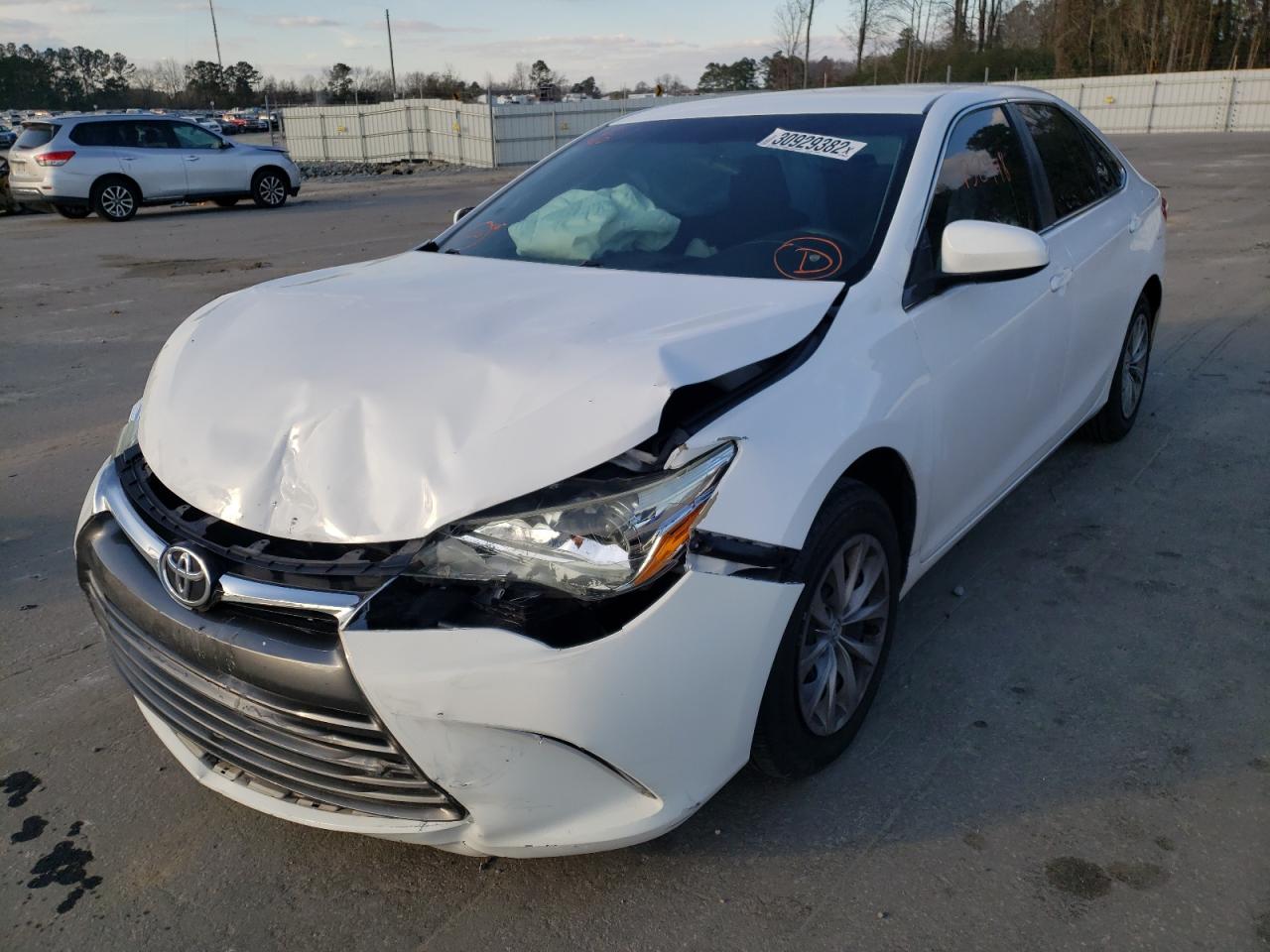 Photo 2 from auction – 2016 TOYOTA CAMRY LE with VIN 4T1BF1FK5GU138511