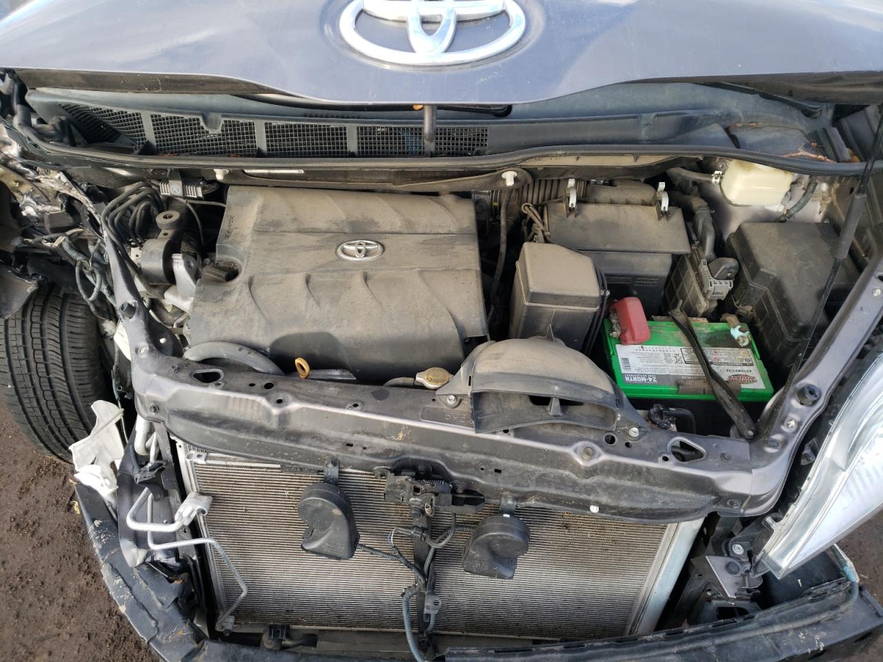 Photo 7 from auction – 2016 TOYOTA SIENNA XLE with VIN 5TDDK3DC3GS131450