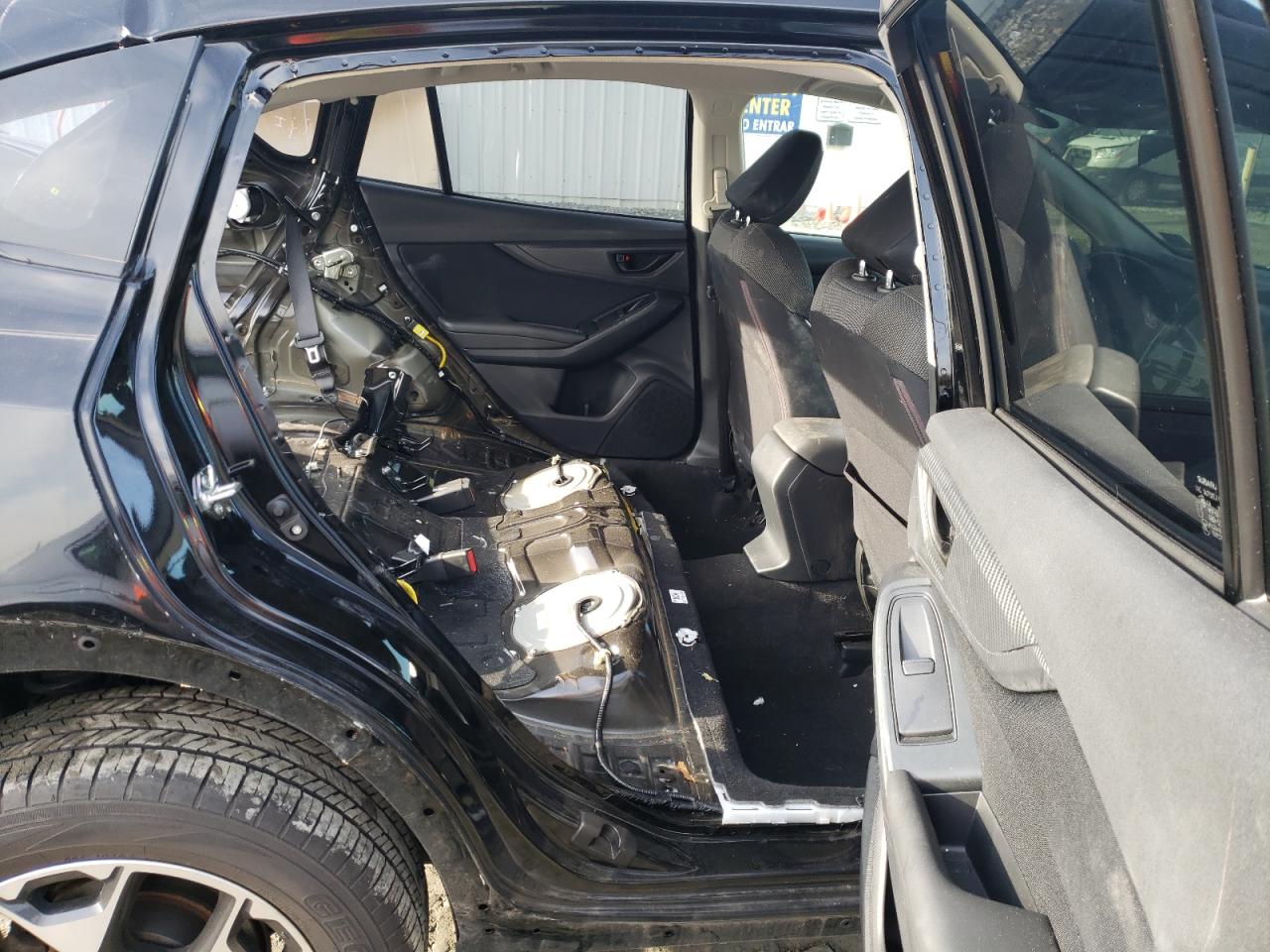 Photo 6 from auction – 2018 SUBARU CROSSTREK with VIN JF2GTAAC6JH268205