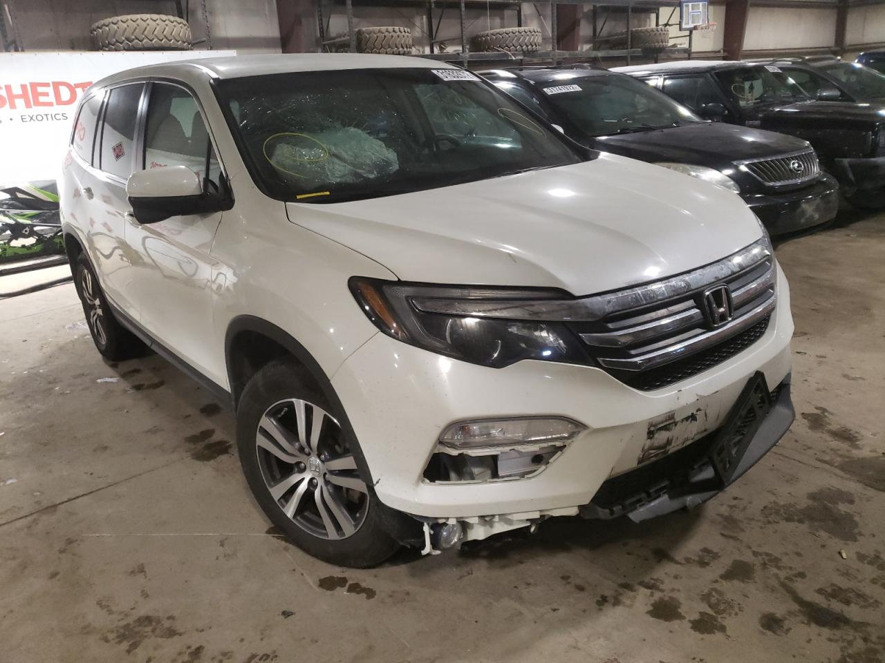 HONDA PILOT EX 2018 con VIN 5FNYF6H37JB009154 - Foto de la subasta
