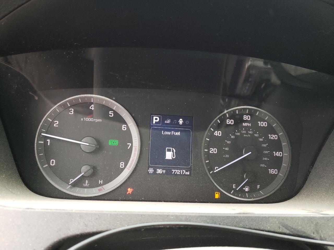 Photo 8 from auction – 2016 HYUNDAI SONATA SE with VIN 5NPE24AF2GH306138