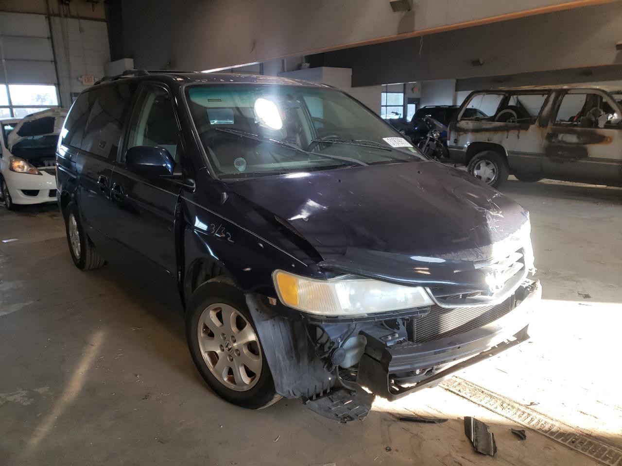 HONDA ODYSSEY EX 2003 with VIN 5FNRL18623B069646 - Photo from auction