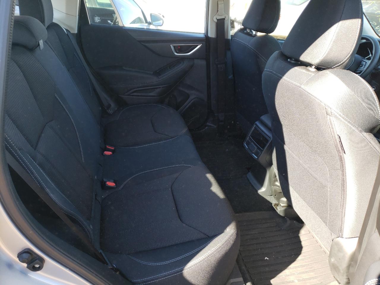 Photo 6 from auction – 2019 SUBARU FORESTER with VIN JF2SKACC3KH551706