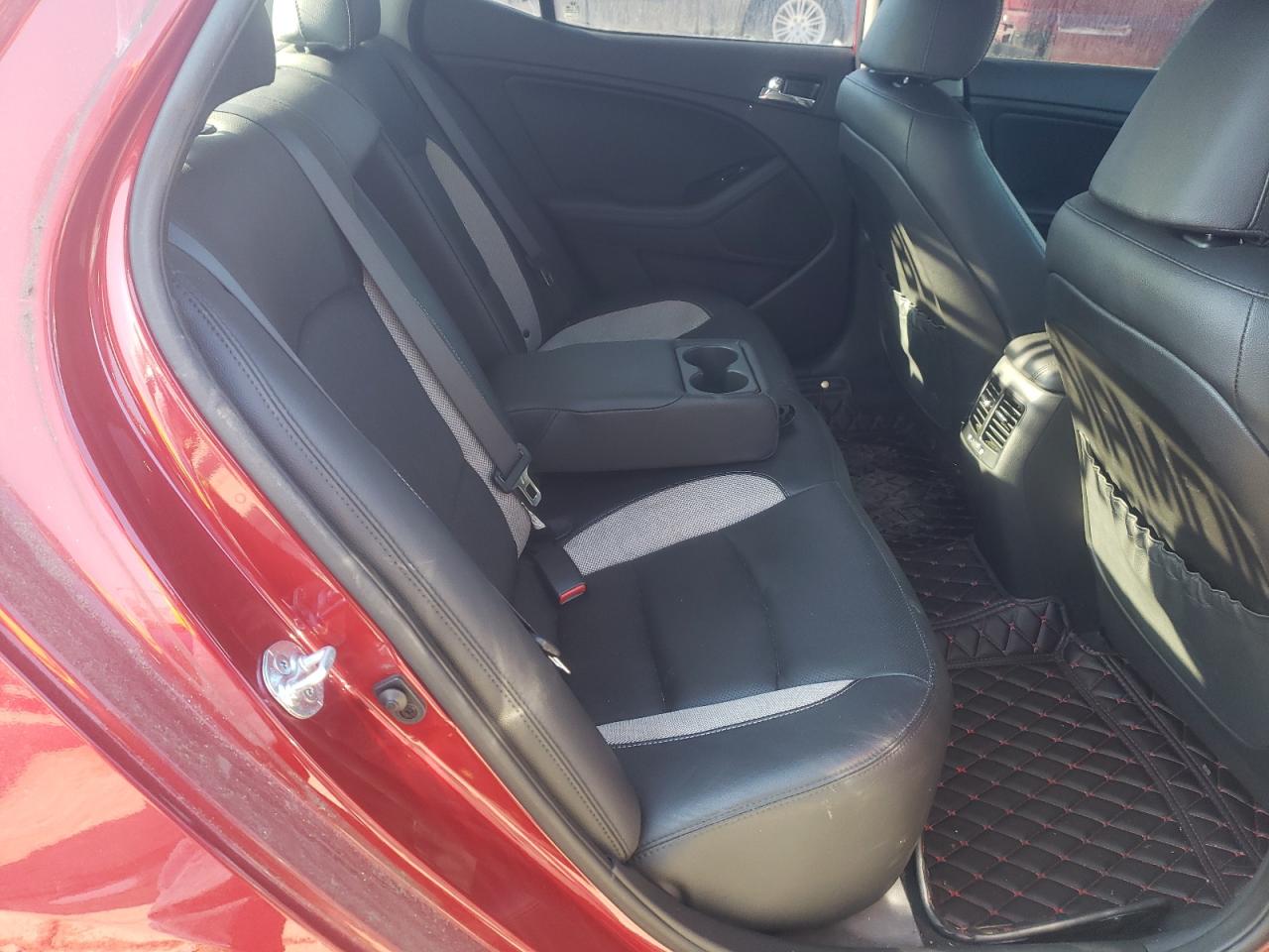 Photo 6 from auction – 2012 KIA OPTIMA SX with VIN 5XXGR4A66CG026183