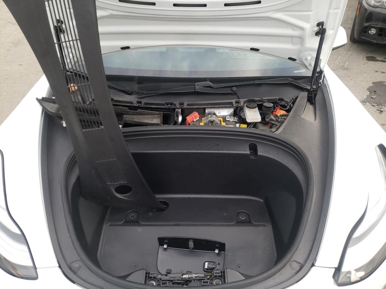 Photo 7 from auction – 2020 TESLA MODEL 3 with VIN 5YJ3E1EC7LF715032