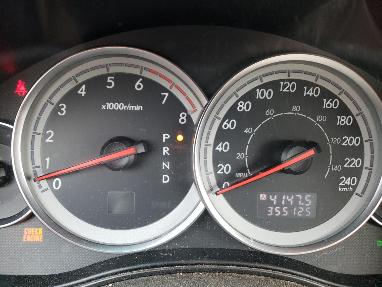 Photo 8 from auction – 2005 SUBARU LEGACY OUT with VIN 4S4BP61CX57317732