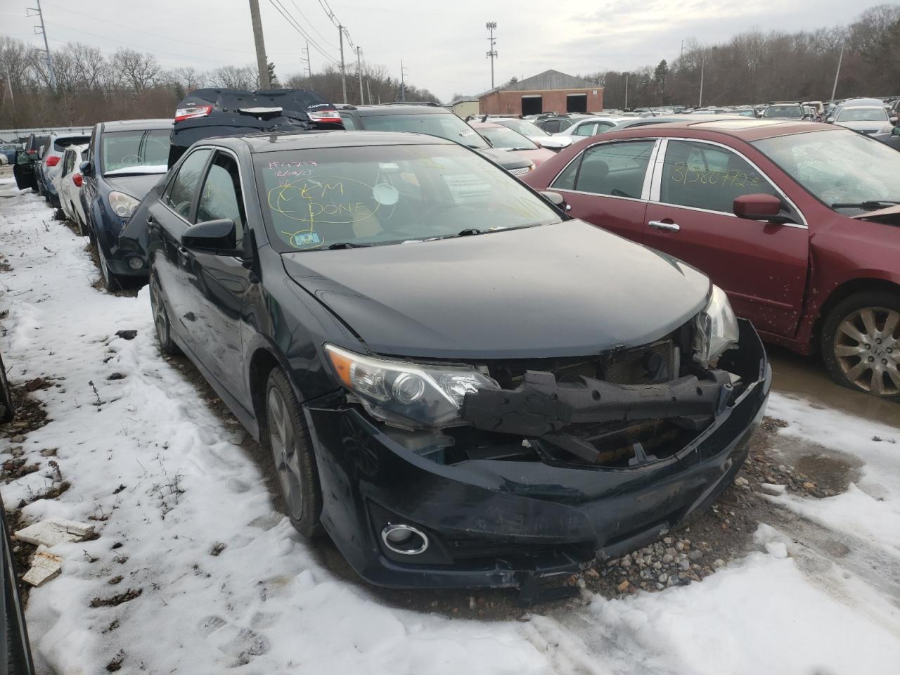 Photo 1 from auction – 2014 TOYOTA CAMRY L with VIN 4T1BF1FK3EU735752