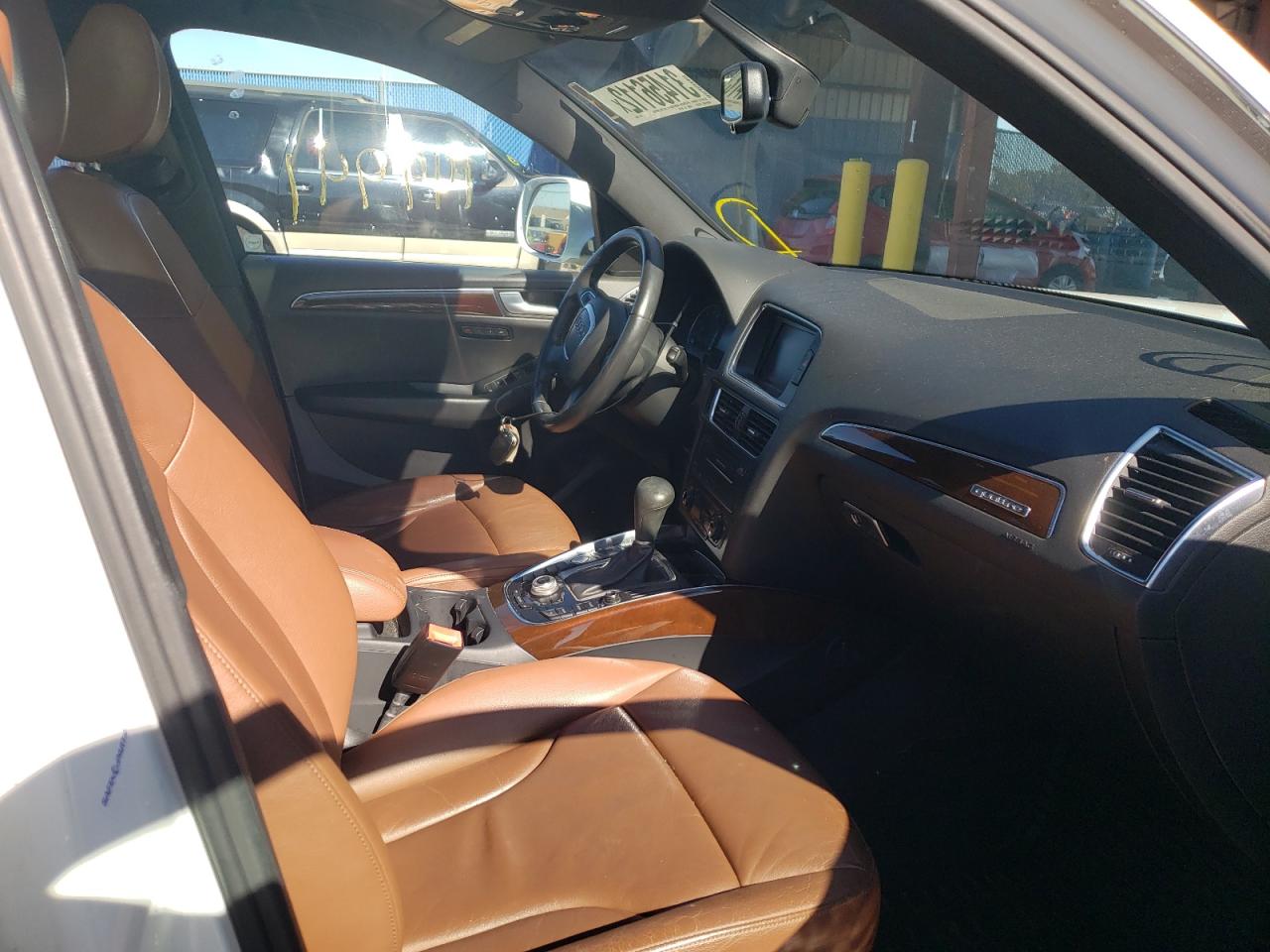 Photo 5 from auction – 2012 AUDI Q5 PREMIUM with VIN WA1LFAFP4CA036000