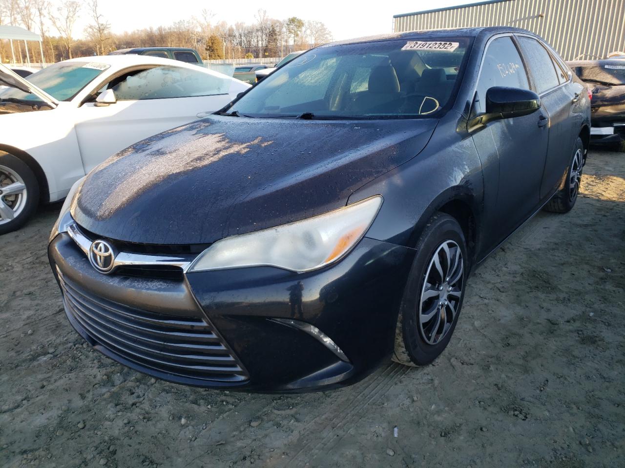 Photo 2 from auction – 2015 TOYOTA CAMRY LE with VIN 4T1BF1FK2FU085345
