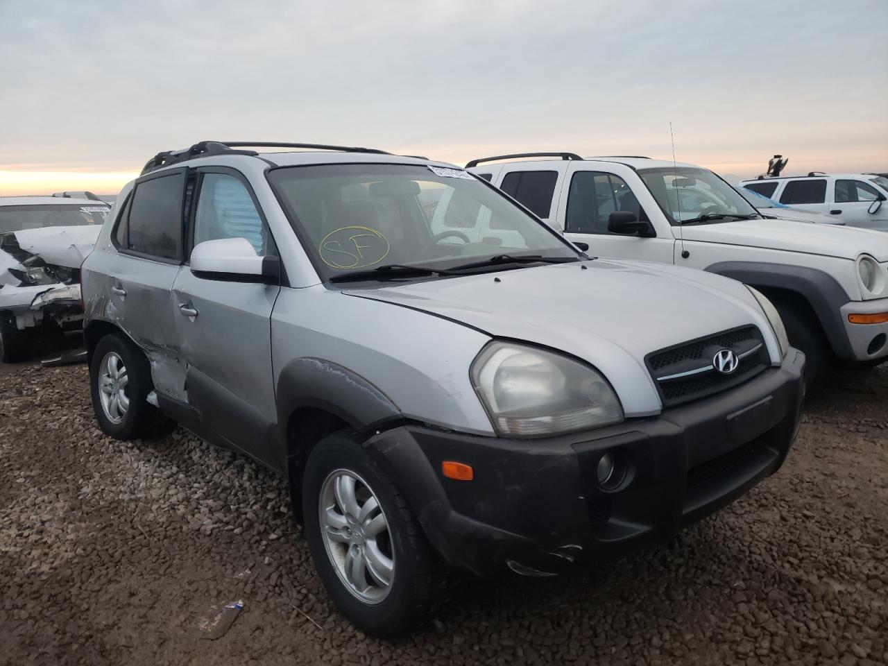 Photo 1 from auction – 2007 HYUNDAI TUCSON SE with VIN KM8JN72D57U689255