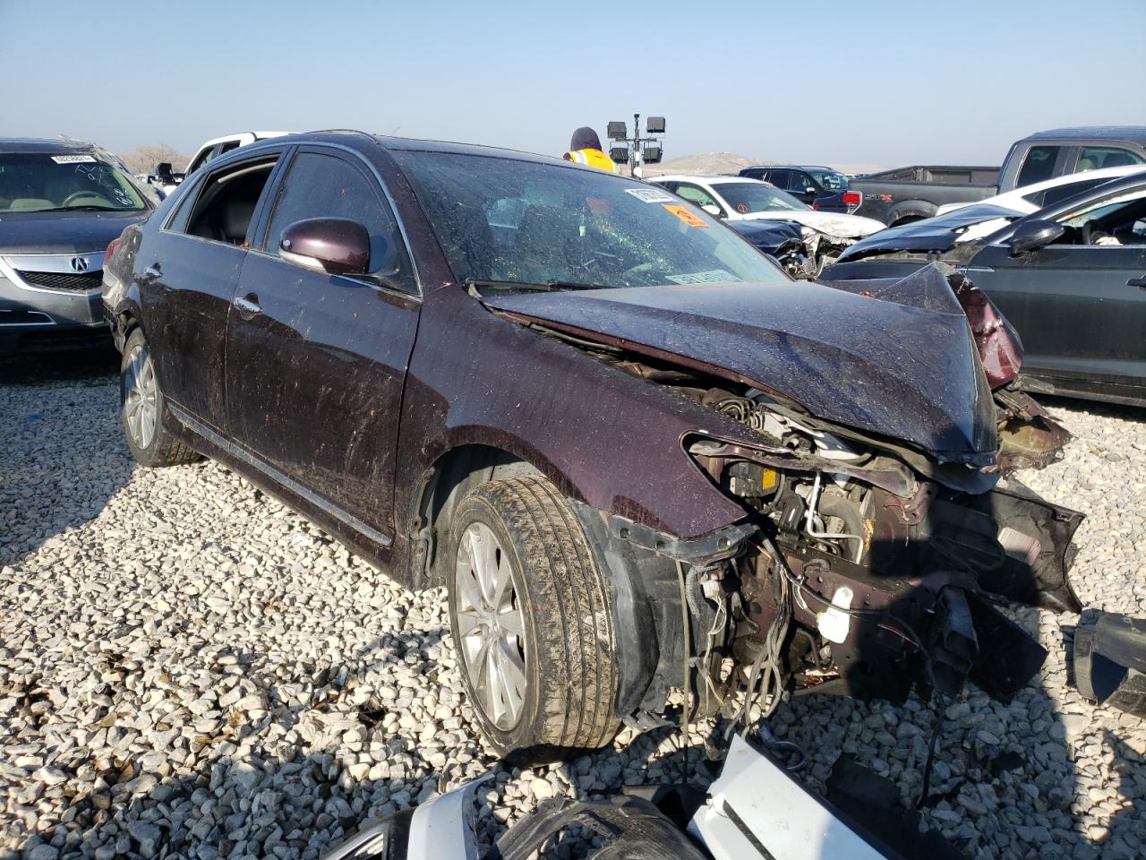 TOYOTA AVALON 2011 with VIN 4T1BK3DB1BU382143 - Photo from auction