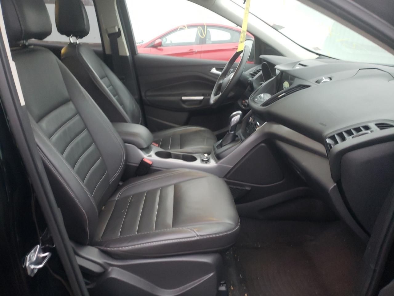 Photo 5 from auction – 2016 FORD ESCAPE SE with VIN 1FMCU0GX2GUC55350